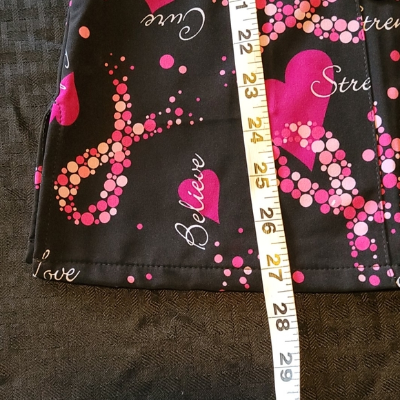 GT Performance Scrub Top - Picture 6 of 6